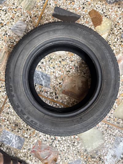 Tracmax  175/70R14 Tyre