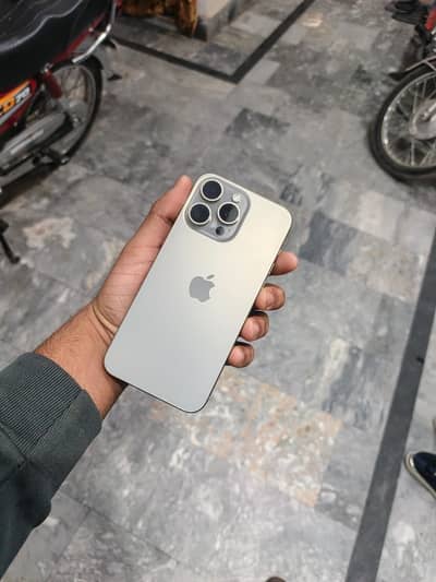 Iphone 15 pro max jv