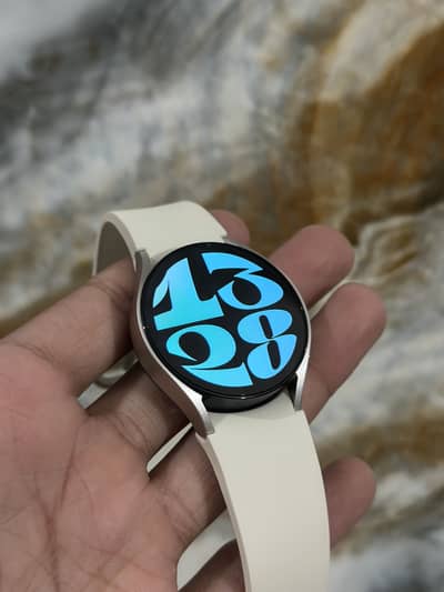 Samsung Galaxy Watch 6 Silver