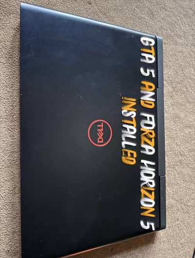 Dell inspiron 7577 core i7 7th gen Gtx 1050ti 16 Gb ram 256 ssd no hdd