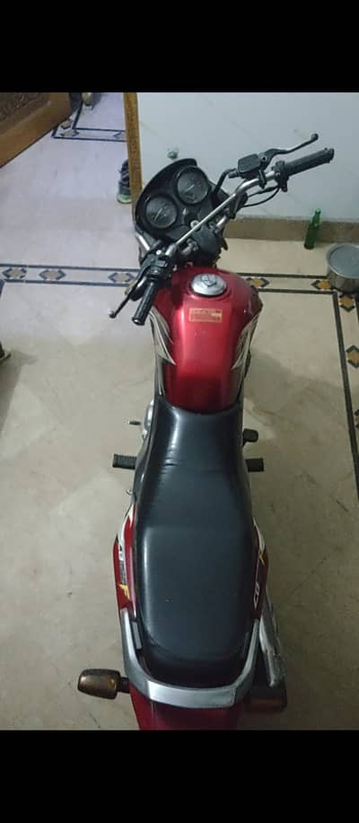 Honda cb f 125
