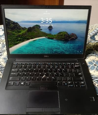 fast laptop corei5 8350u (8th generation) 256GB fast (good condition)
