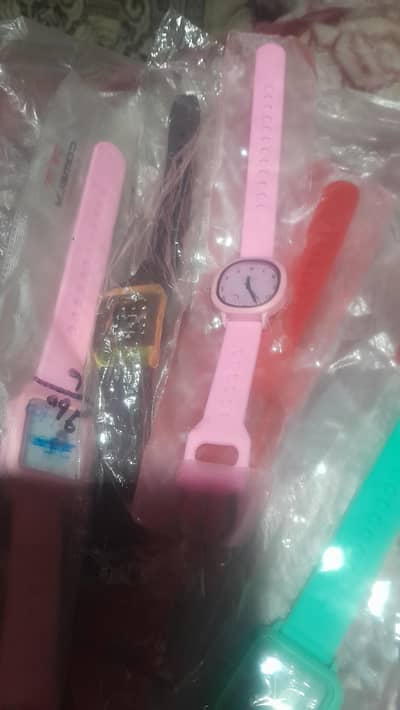 made in China but beautiful watch ⌚ garl nice