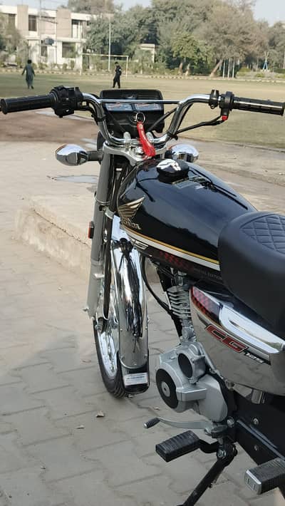 Honda 125s