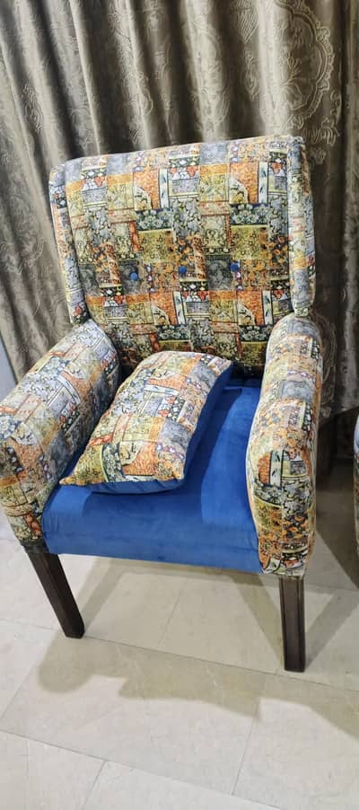New style designer room chairs