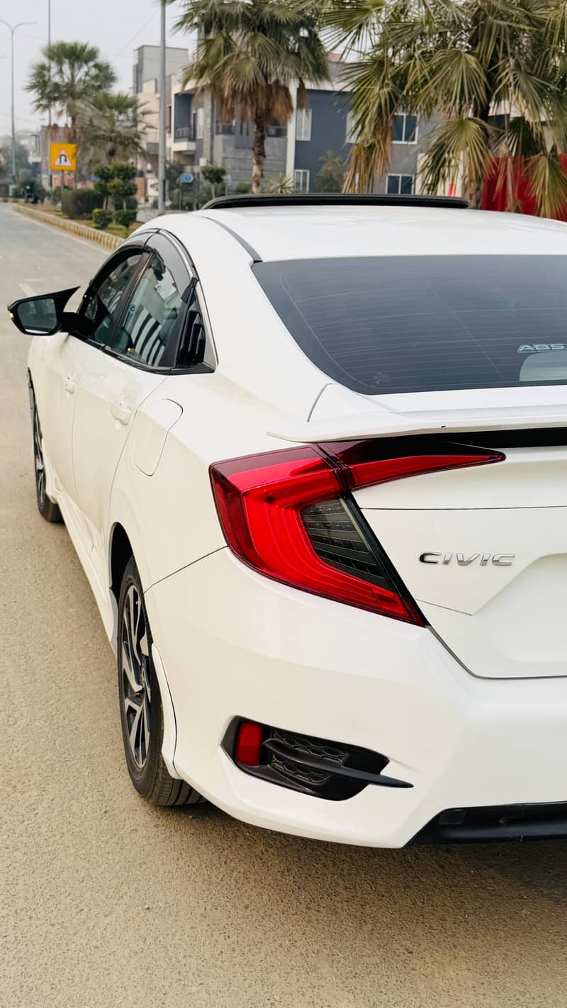 Civic Oriel 17 Model - Cars - 1109824963