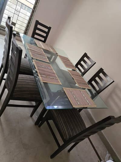 Dine-In Table with 6 Chairs