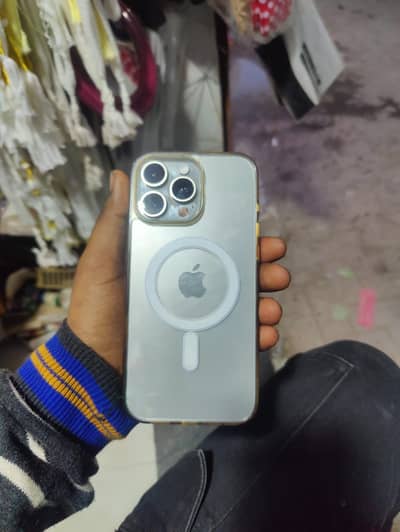 iPhone 16 pro max jv