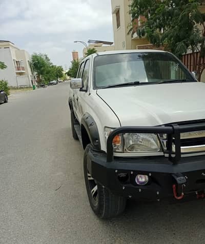 Toyota Hilux 2005