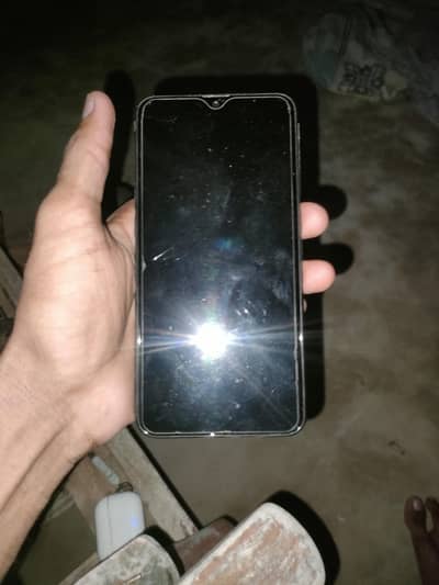 complet saman ha 10 by  10 ha 14 sa Kam Wala offer na diya