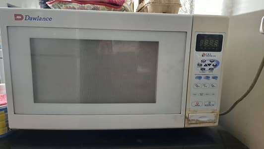 good condition microwave