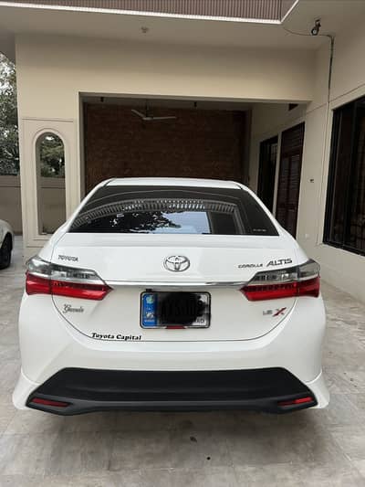 Corolla Grande 1.8x beige