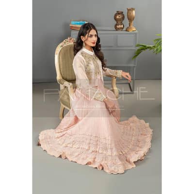 panache by Mona  dress condition  8/10  include dupatta