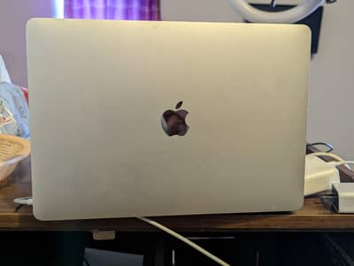 MacBook Pro 13 Inch 2018 Core i5 16GB Ram 512GB