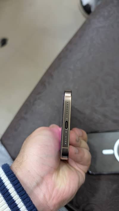 Iphone 16 Pro Max PTA 256