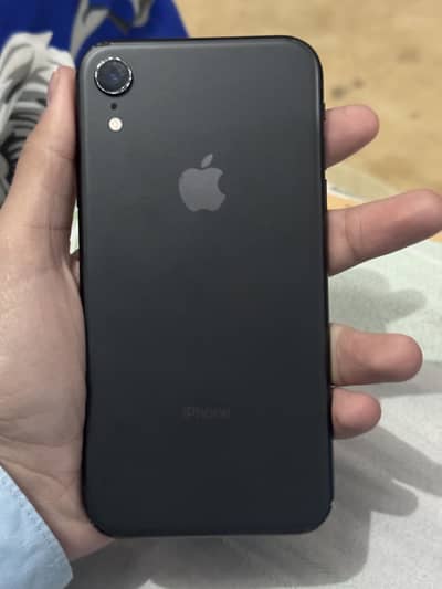 Iphone xr exchange with se2020
