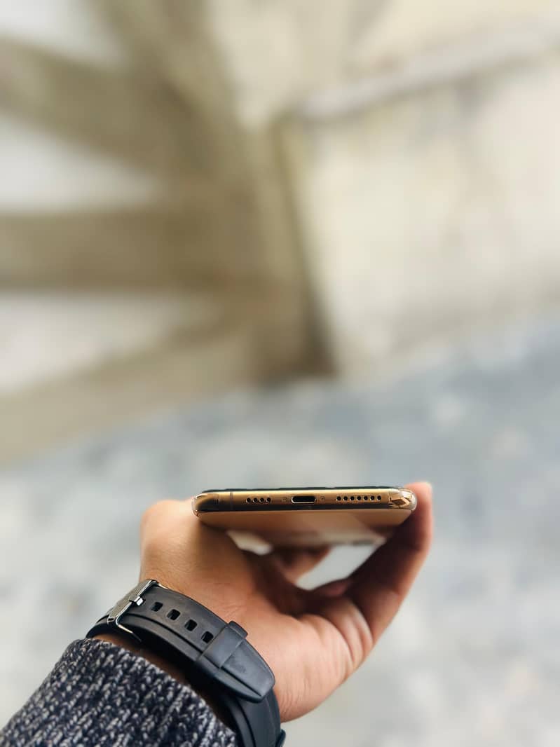 iphone 11 pro max pta approved 4