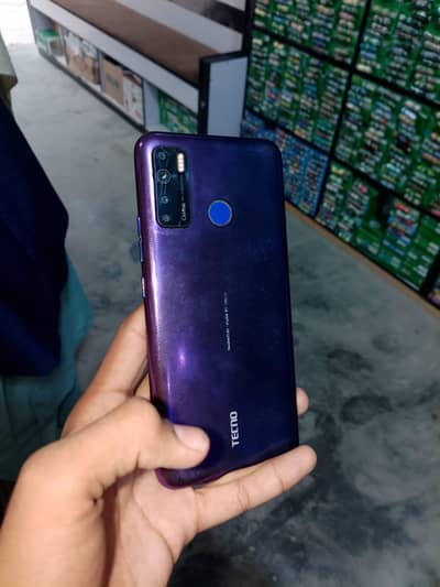 Tecno camon 15