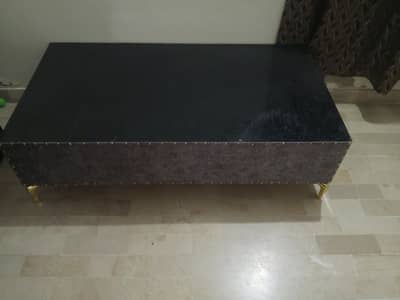 Centre Table for Drawing Room