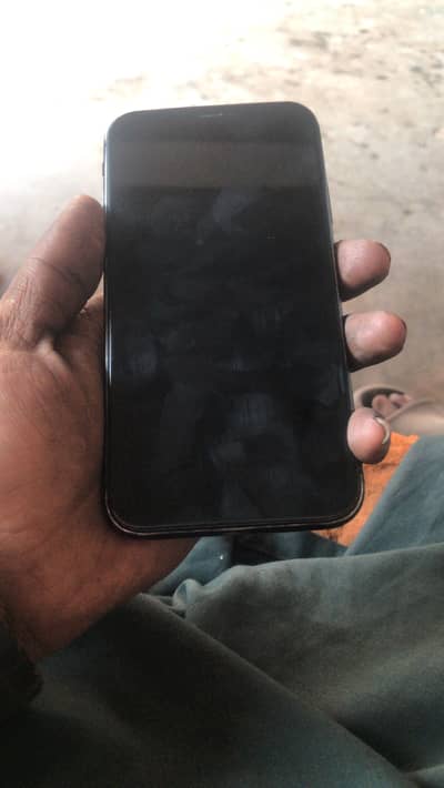 iPhone 11 factory unlock