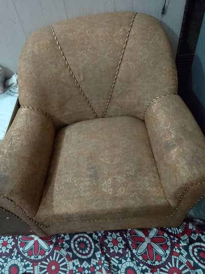 Used sofa 1 & 2 seater for sale.