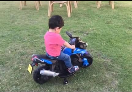 Kids electric bike