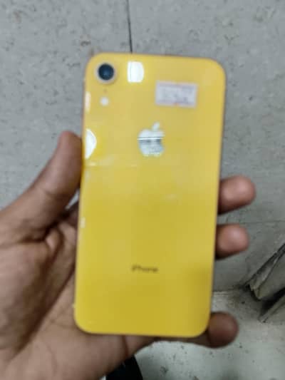 I phono xr 10 by 10 all ok 128 gb or better 80