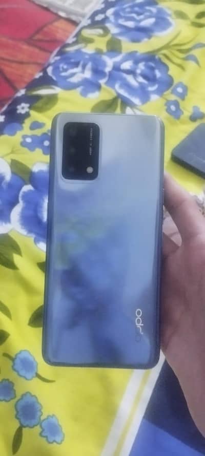 Oppo f19 6/128 with box and charger