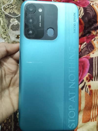 Tecno spark 8c
