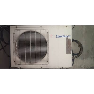 AC In Working Excellent Cooling No Issue In Working.