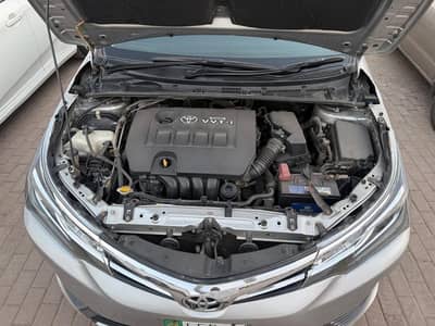 Toyota Corolla Altis Grande CVT-i 1.8