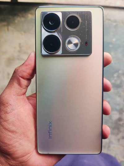 Infinix Note 40