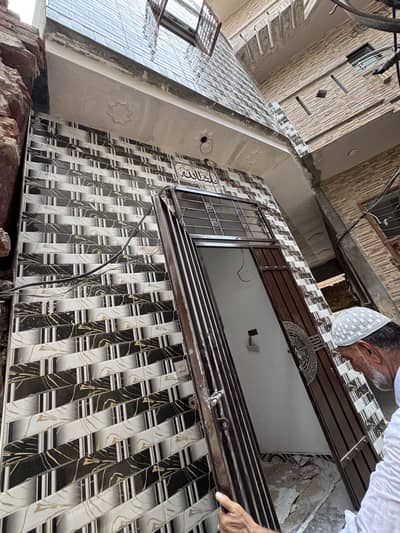 2 Marla Double Story House For Sale