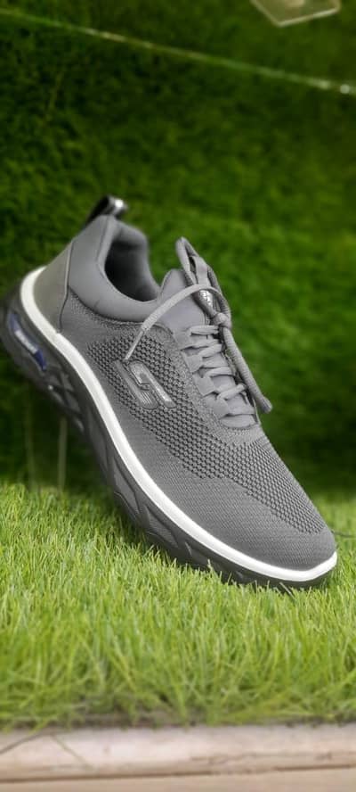  Walk smart. Walk stylish.