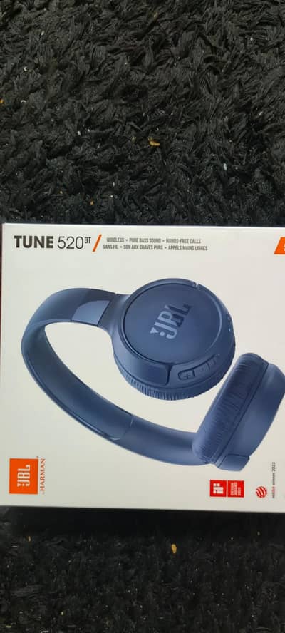 JBL TUNE 520BT  Wireless Headphones