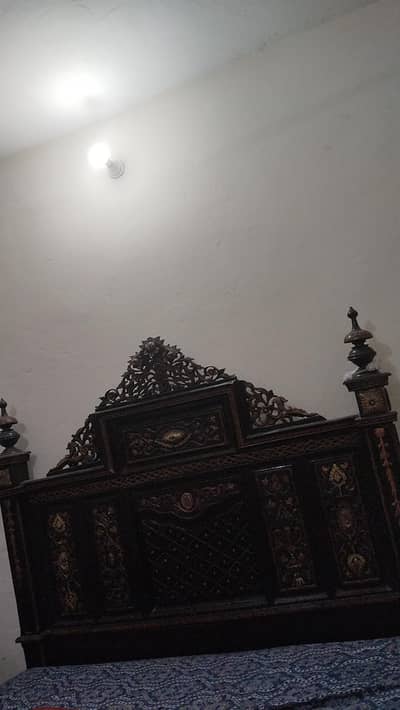 chinioti bed / 5pcs bed set dressing & side tables almari / furniture