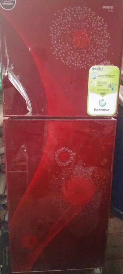 Orient fridge for sale 80000