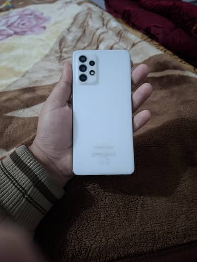 Samsung a72 full box 10/10 lush condition