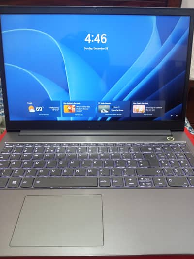 Lenovo Thinkbook IIL-15 i5 10 gen 8 GB Ram 256 GB SSD (NVME)