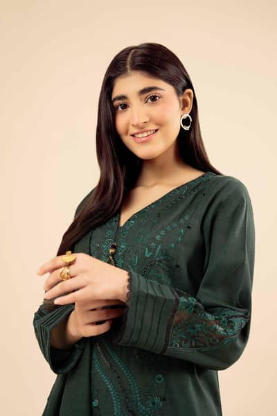 3 peace suit Embroidered