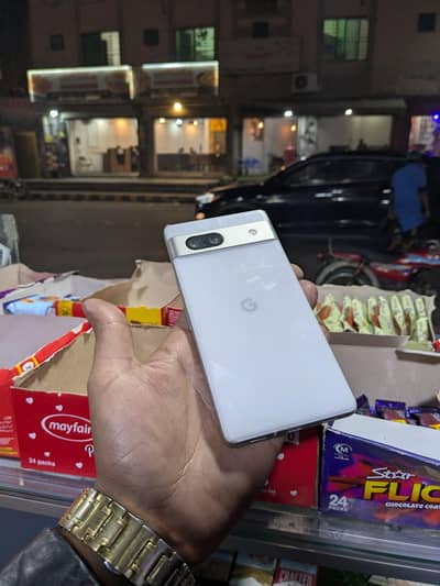 google pixel 7a 10/10 Arjent sale