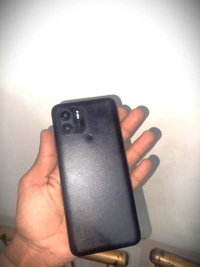 Redmi A2+ (Black) Ram-3 Rom-64 (PTA Approved)