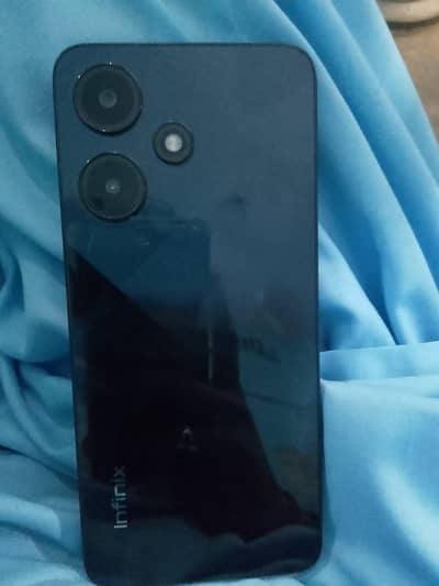 Infinix Hot 30i 8Gb RAm 128 Gb Rom