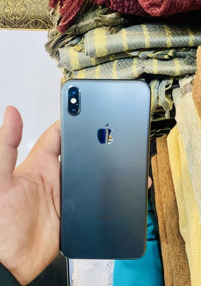 iPhone xsmax factory unlock 64gb antique piece 10by10