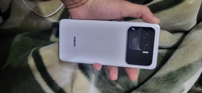xaomi 11 ultra 16/256 gb non pta . sim time available.