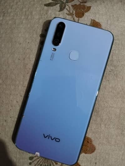vivo y17