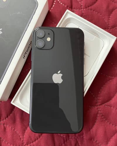 iPhone 11 64GB JV Black - 10/10 Condition - Waterpack with Box