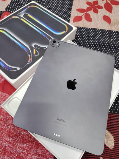 ipad Pro M4 13 inches With Full Box sale  03248603541
