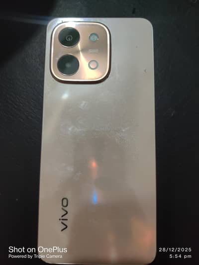 vivo y28
