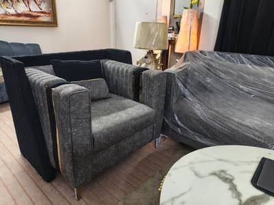 5 seater sofa (brand new) for sale